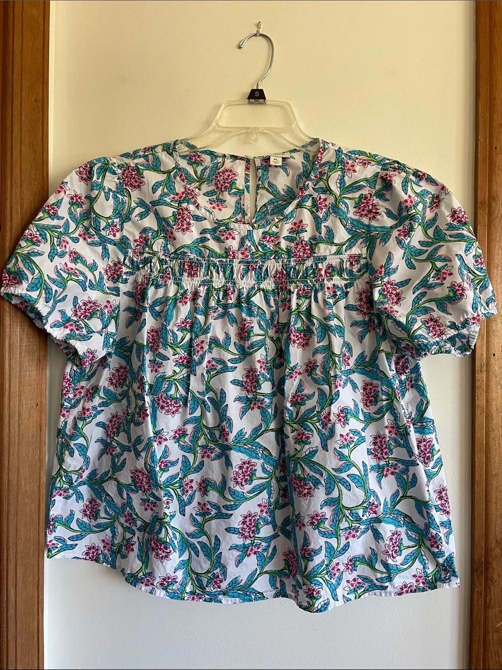 J. CREW Puff Sleeve White Smocked Floral Blouse with Teal & Pink Print XL